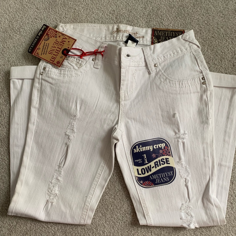 ✅ Amethyst Jeans White Distressed Pants